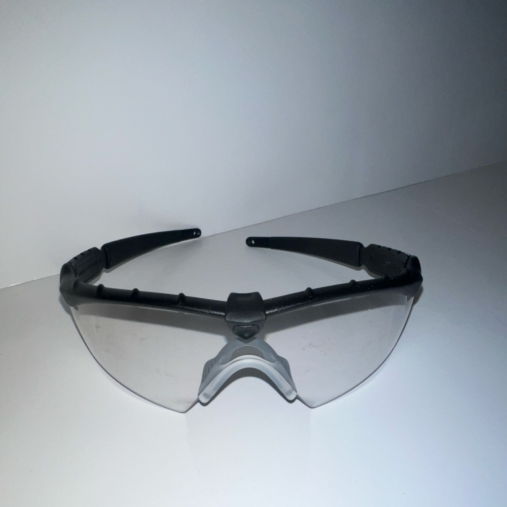 Oakley SI M Frame 2.0 safety glasses/shade with Case